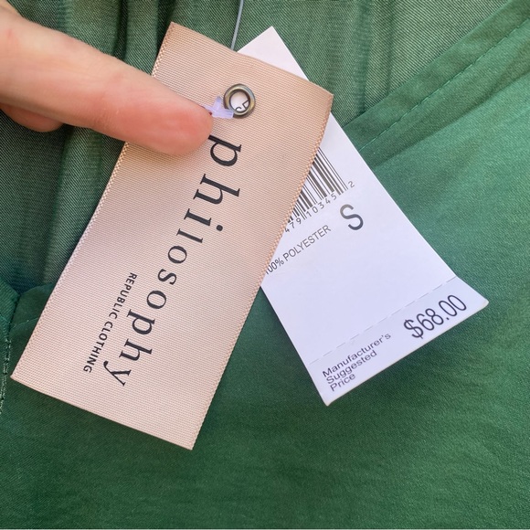 PHILOSOPHY Ruched Emerald Green V Neck Blouse - Picture 6 of 10